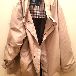 New Burberry London Hoodie Hooded Jacket Polyester Cotton Rain Coat Medium